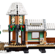 Illustration for article titled Lego's 2017 Holiday Set Is Just Waiting For A Train